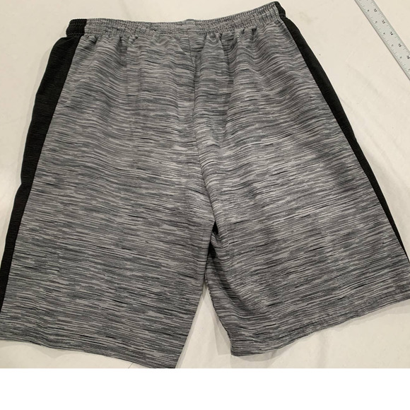 Game Time Gray Black Elastic Stretch Breathable Drawstring Shorts Pockets Size M - Picture 3 of 9